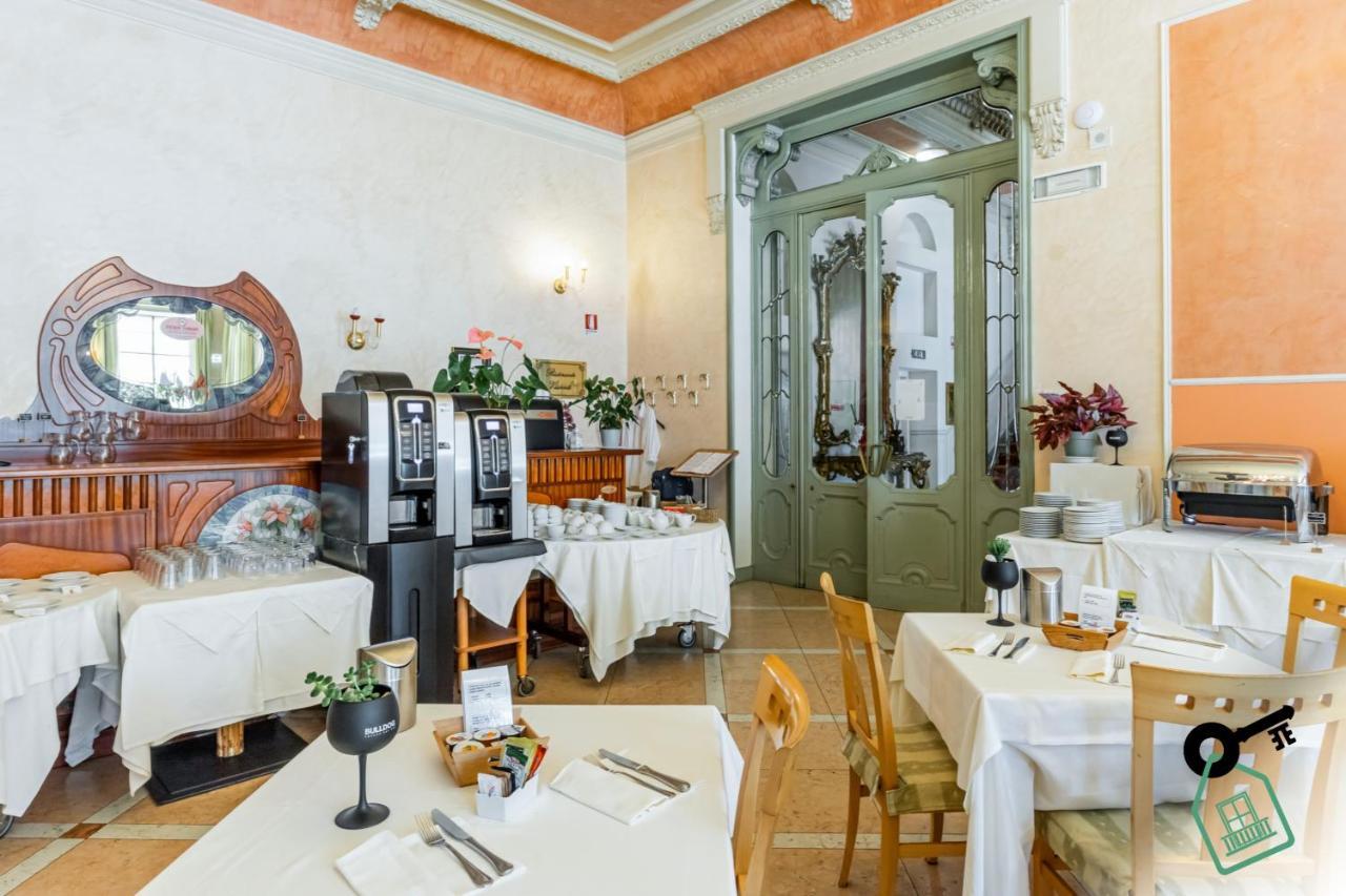 ורבאניה Hotel Rooms Lago Maggiore מראה חיצוני תמונה